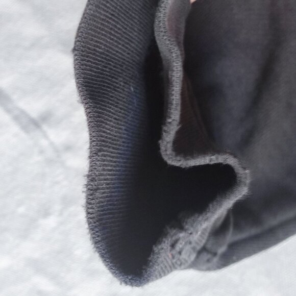 Volcom full zip hoodie boys size M black with graphic design - Picture 8 of 12